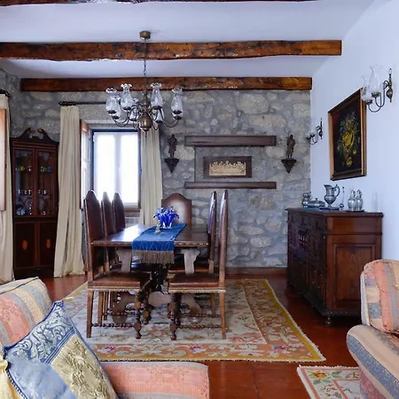 Quinta Do Mosteiro Villa *